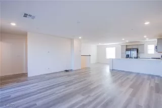 Photo #4: 2659249 Listing 