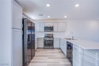 Photo #5: 2659249 Listing 