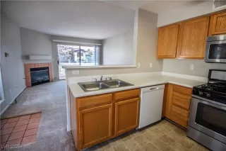 Photo #3: 2659282 Listing 