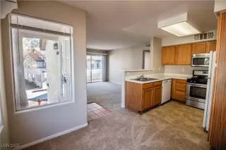 Photo #5: 2659282 Listing 