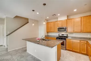 Photo #1: 2659373 Listing 