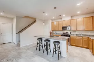 Photo #5: 2659373 Listing 