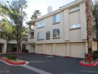 Photo #1: 2659374 Listing 