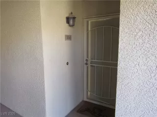 Photo #2: 2659374 Listing 