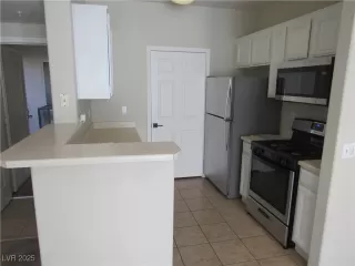 Photo #4: 2659374 Listing 