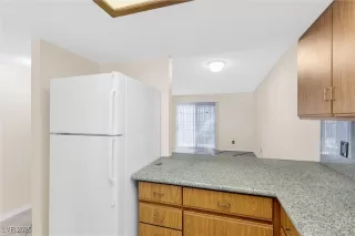 Photo #5: 2659444 Listing 