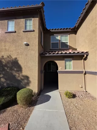 Photo #1: 2659467 Listing 