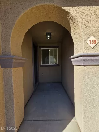 Photo #2: 2659467 Listing 
