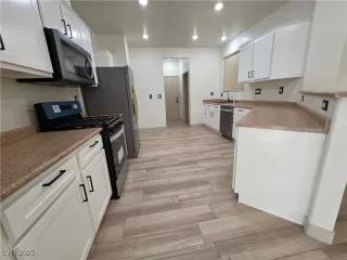 Photo #5: 2659467 Listing 