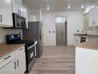 Photo #6: 2659467 Listing 