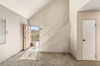 Photo #6: 2659482 Listing 