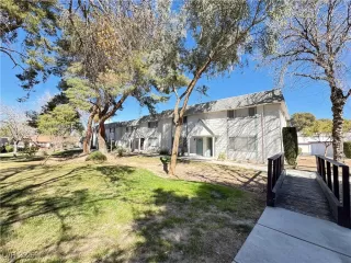 Photo #4: 2659539 Listing 