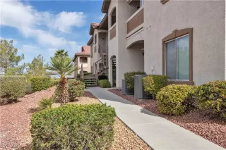 Photo #1: 2659551 Listing 