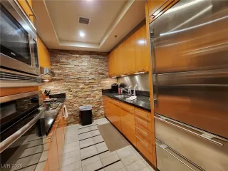 Photo #4: 2659552 Listing 