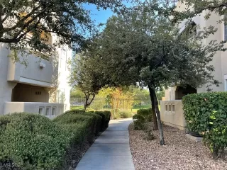 Photo #6: 2659578 Listing 