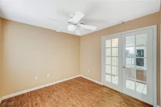 Photo #4: 2659593 Listing