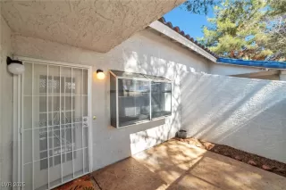 Photo #1: 2659616 Listing