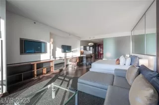 Photo #1: 2659625 Listing 