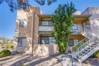 Photo #1: 2659626 Listing 