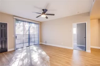 Photo #4: 2659626 Listing 
