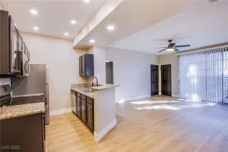 Photo #6: 2659626 Listing 