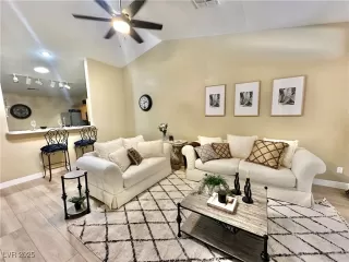 Photo #4: 2659646 Listing 