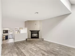 Photo #4: 2659677 Listing 