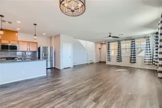 Photo #3: 2659688 Listing 