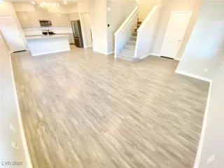 Photo #4: 2659704 Listing 