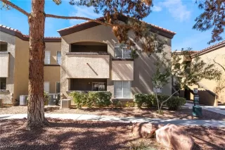 Photo #1: 2659717 Listing 