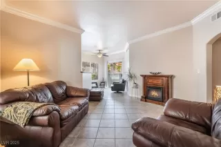 Photo #5: 2659717 Listing 