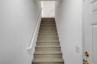 Photo #3: 2659718 Listing 