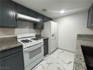 Photo #6: 2659749 Listing 