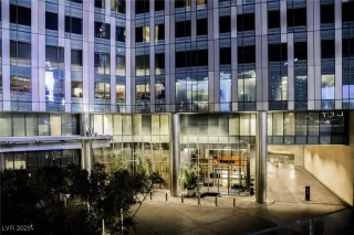 Photo #3: 2659760 Listing 