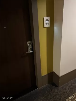 Photo #2: 2659779 Listing 