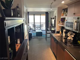 Photo #3: 2659779 Listing 