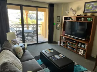 Photo #5: 2659779 Listing 