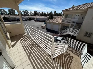 Photo #1: 2659783 Listing 