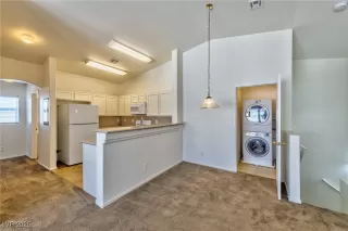 Photo #2: 2659803 Listing 