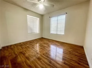 Photo #6: 2659807 Listing 