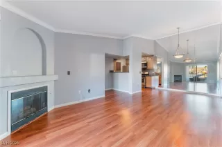 Photo #2: 2659825 Listing 