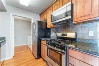 Photo #6: 2659825 Listing 