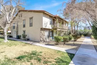 Photo #1: 2659828 Listing 
