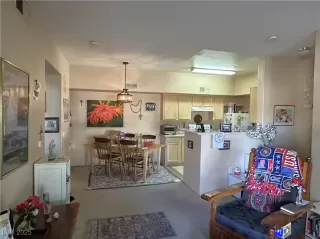 Photo #3: 2659902 Listing 