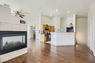 Photo #5: 2659918 Listing 