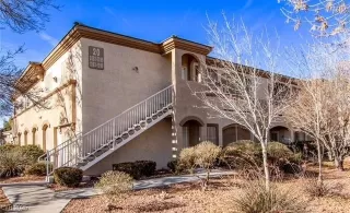 Photo #1: 2659924 Listing 