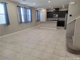 Photo #4: 2659927 Listing 