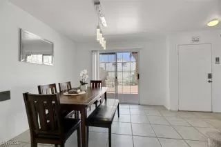 Photo #5: 2659946 Listing 