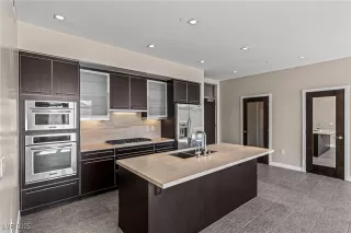 Photo #6: 2659983 Listing 