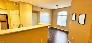 Photo #2: 2659988 Listing 